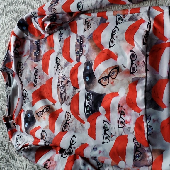 🎄🎅🐱Set of 2 Funnycokid Christmas Sizes M, L Tops - Picture 11 of 14